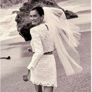 Madeleine Fig Pelletier Fingertip Veil